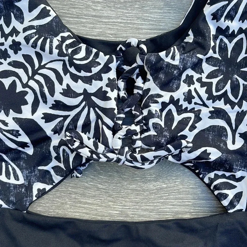 Prana Ruby Beach One Piece, flora fauna - Picture 4 of 12